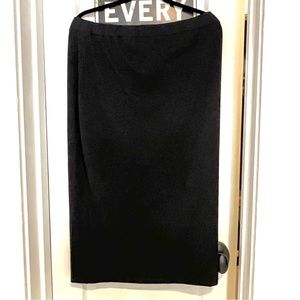 NWT Outrageous Fortune Size 22 Black Skirt plus size